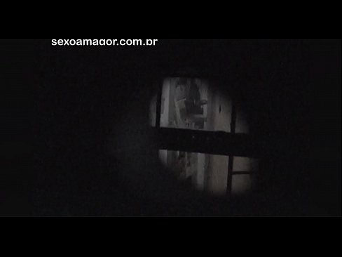❤️ Blondie wird heimlich von einem Voyeur aus der Nachbarschaft gefilmt, der sich hinter Hohlblocksteinen versteckt ☑ Quality porn bei de.xinwen1288.top ️❤