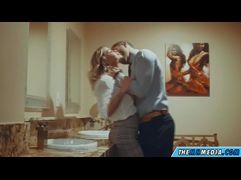 ❤️ Wenn eine vollbusige Blondine dich in einer öffentlichen Toilette verführt ☑ Quality porn bei de.xinwen1288.top ️❤